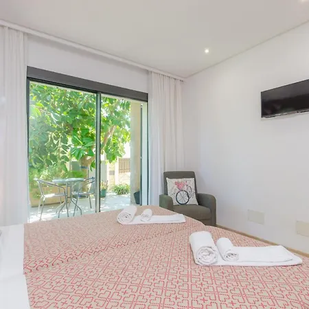 Villa Diagonal *